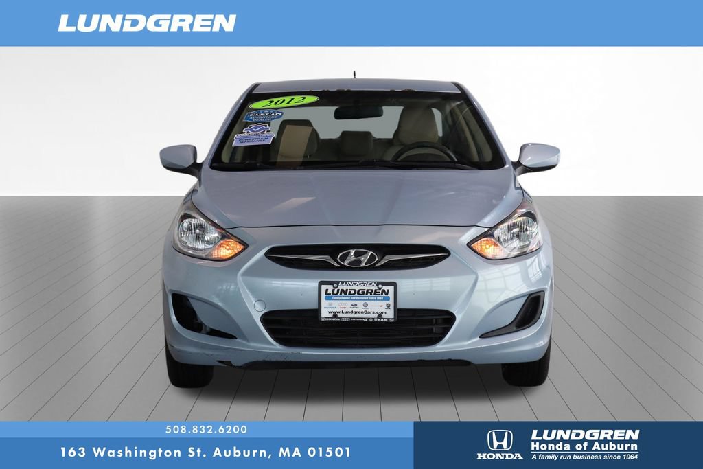 Used 2012 Hyundai Accent GLS w/ Comfort Pkg 2 FWD image 2