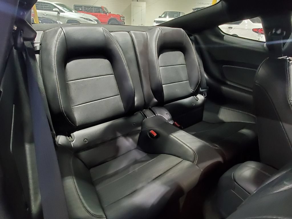 Used 2017 Ford Mustang GT Premium w/ GT Performance Package RWD image 19