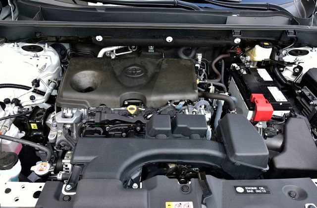 Used 2024 Toyota RAV4 XLE Premium image 29