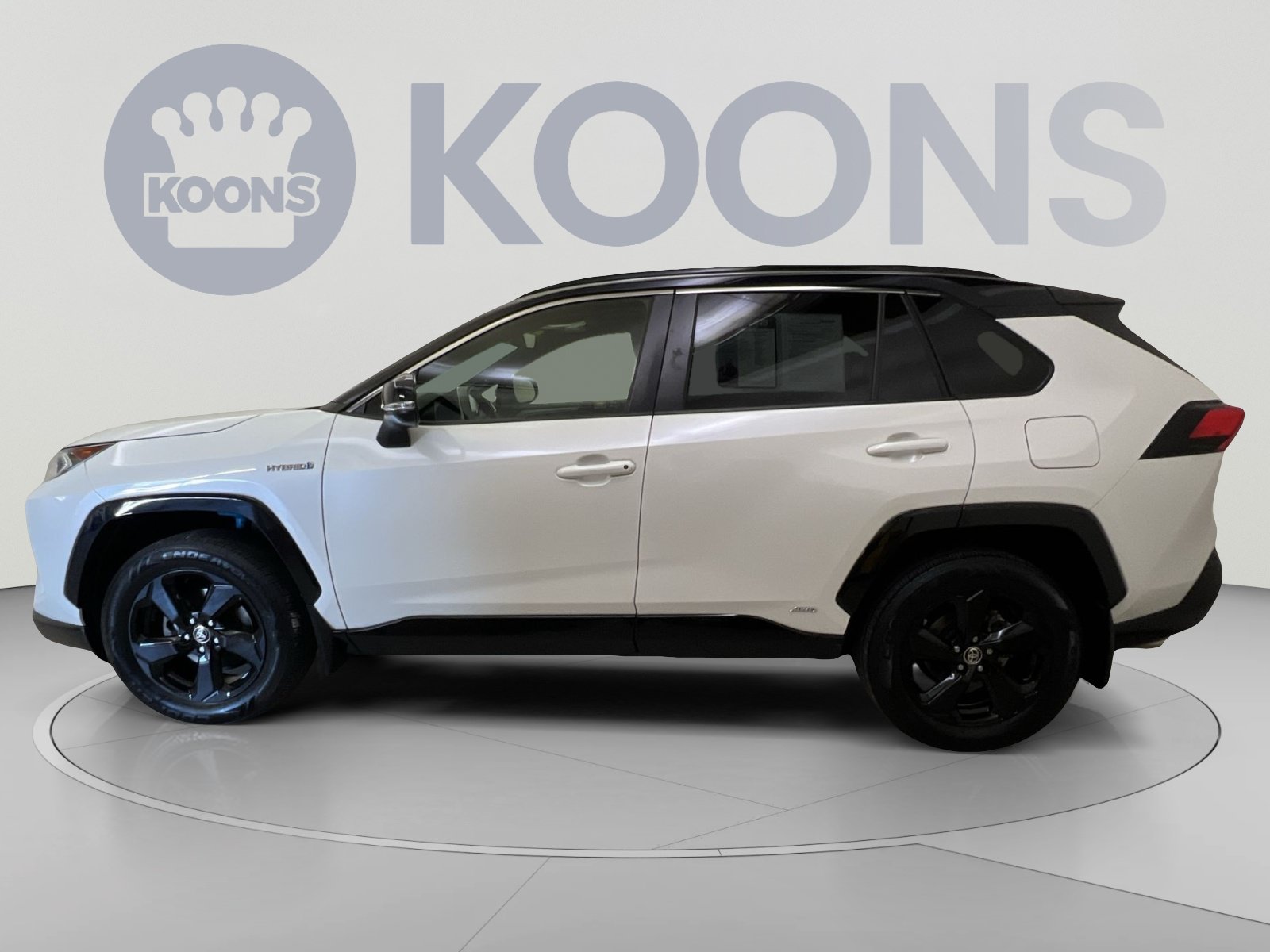 Used 2020 Toyota RAV4 XSE AWD/4WD image 5