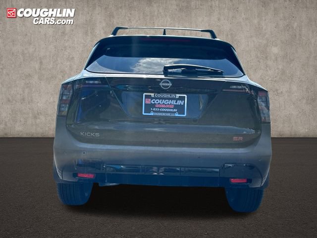 New 2026 Nissan Kicks SR w/ Cold Weather Package FWD image 7