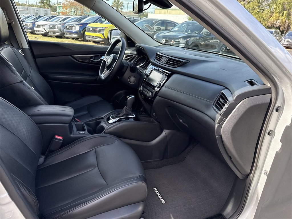 Certified 2020 Nissan Rogue SL image 26