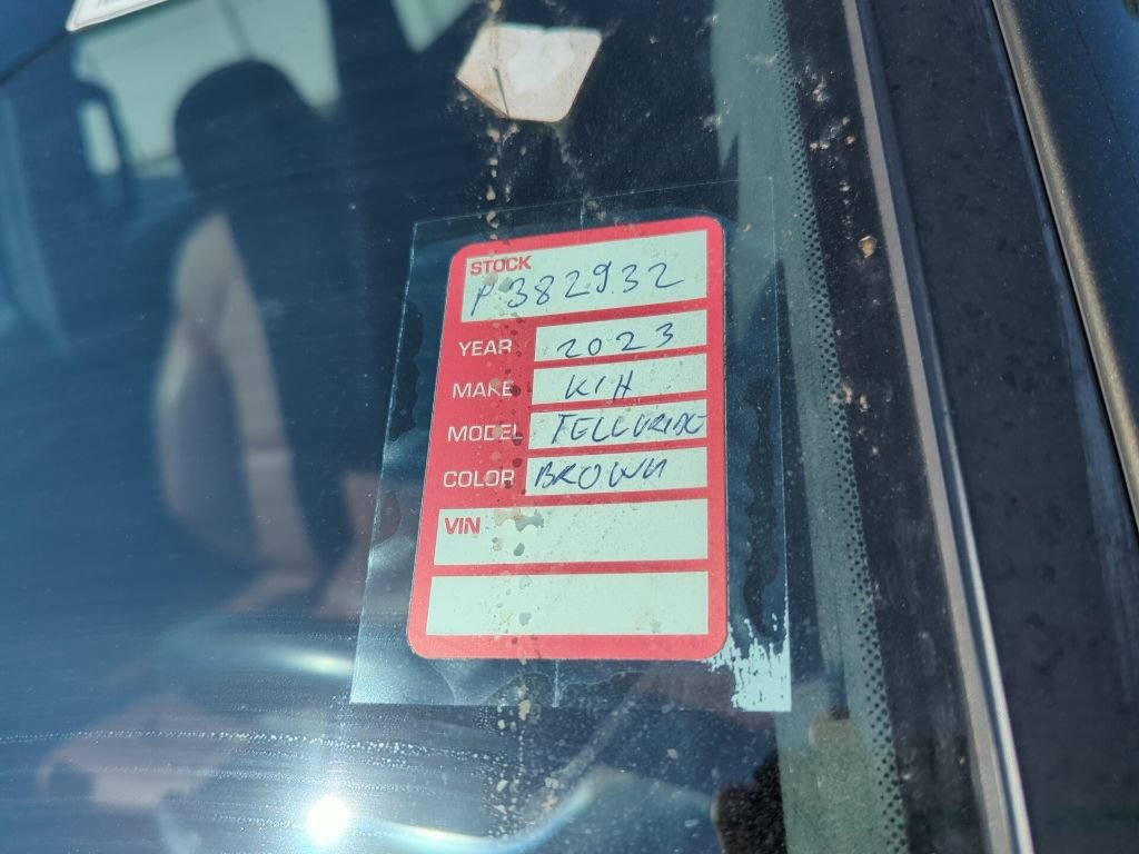 Used 2023 Kia Telluride SX Prestige image 6