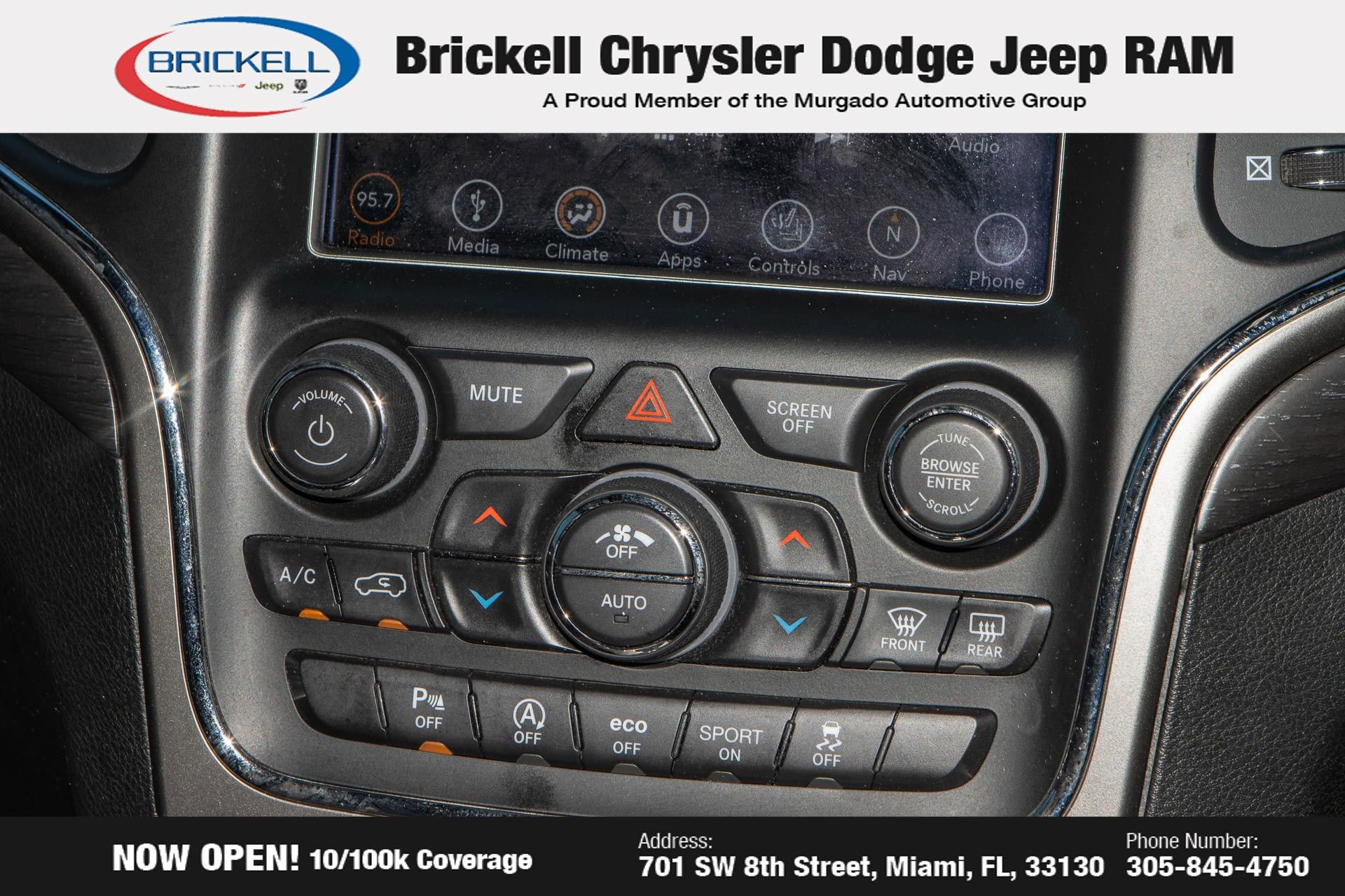 Used 2018 Jeep Grand Cherokee Altitude image 23