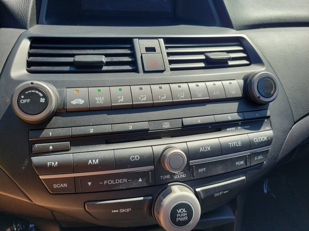 Used 2010 Honda Accord LX image 29