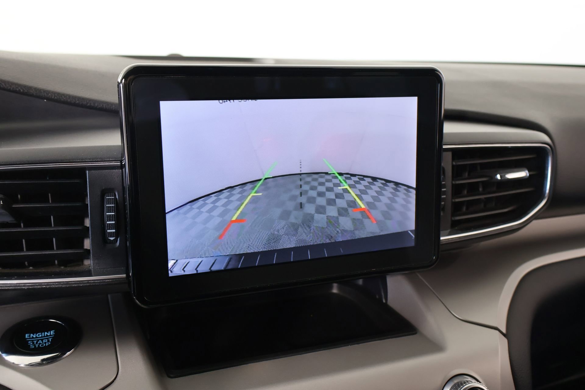 Used 2023 Ford Explorer XLT w/ Equipment Group 202A image 6