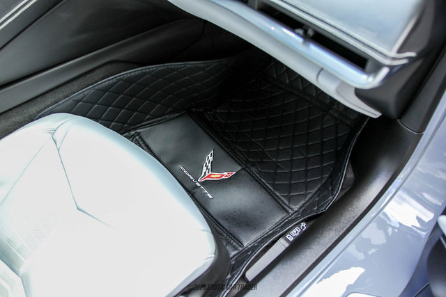 Used 2025 Chevrolet Corvette Stingray Premium Cpe w/ Z51 Performance Package RWD image 53