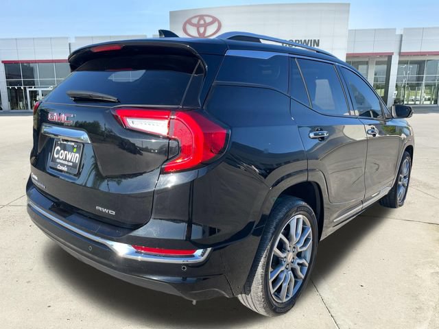Used 2024 GMC Terrain Denali w/ LPO, Floor Liner Package AWD/4WD image 5