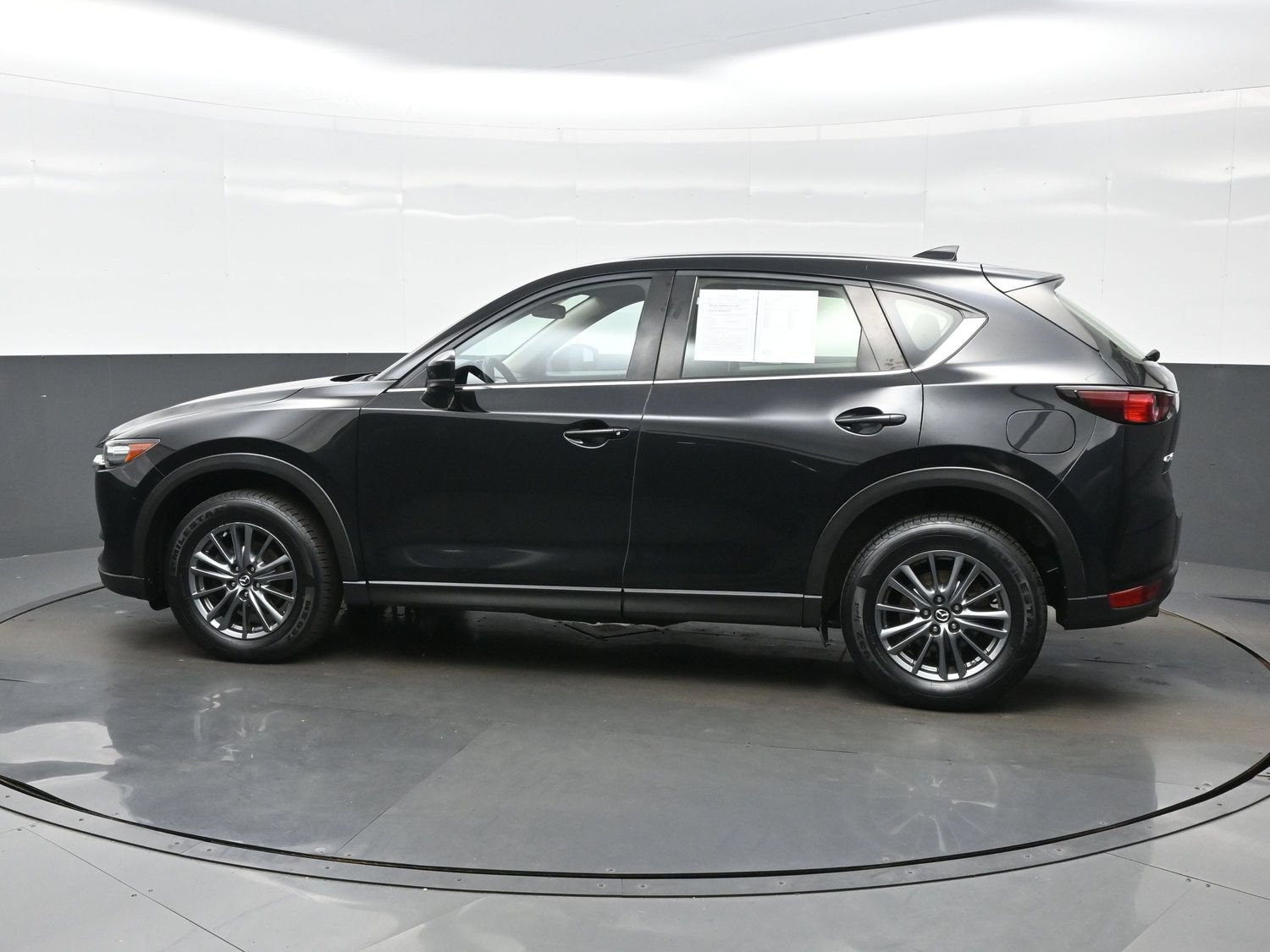 Used 2017 MAZDA CX-5 Sport FWD image 3