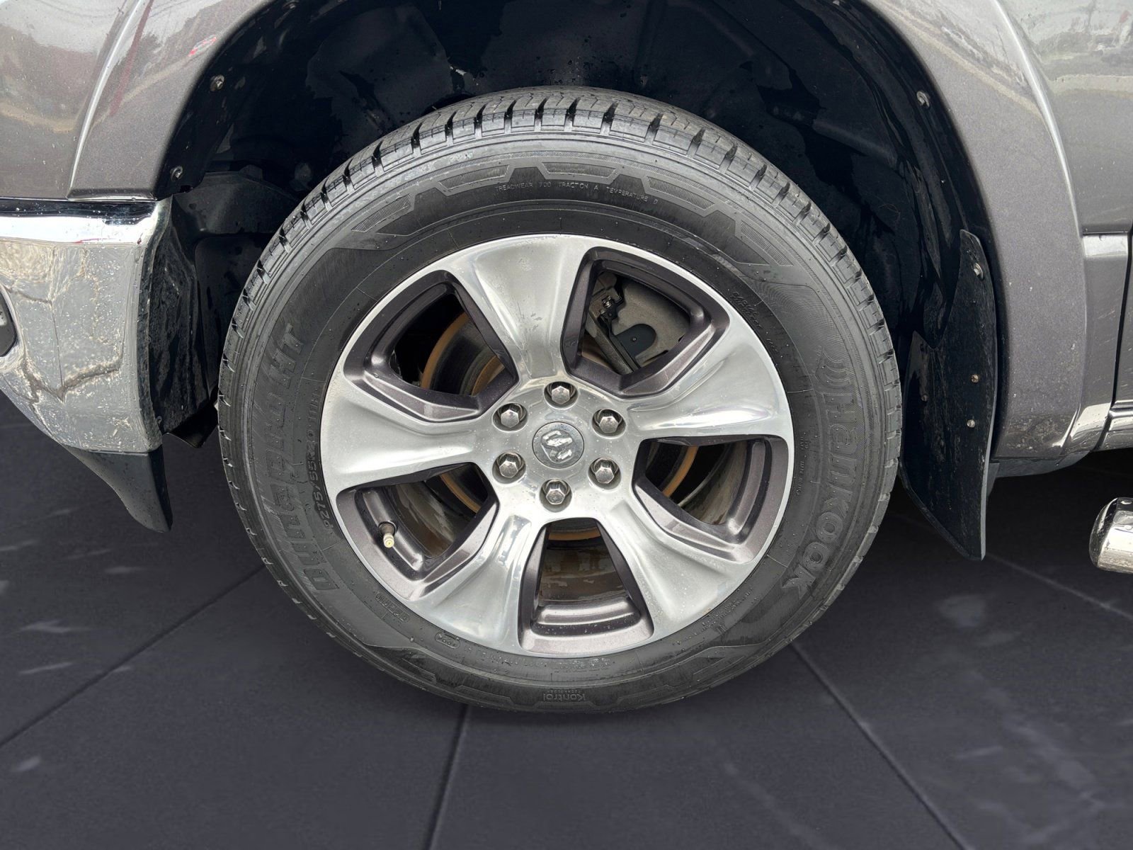 Used 2019 RAM 1500 Laramie image 14