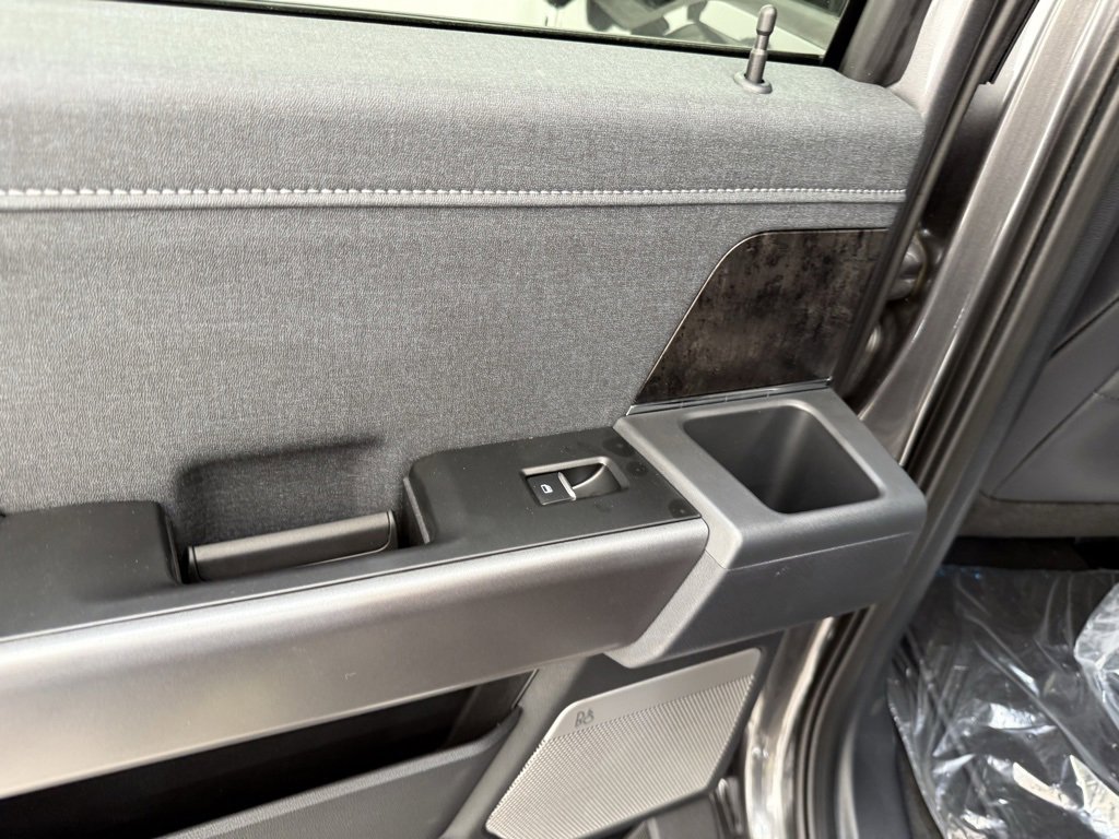 New 2026 Ford F350 4x4 Crew Cab Super Duty image 16