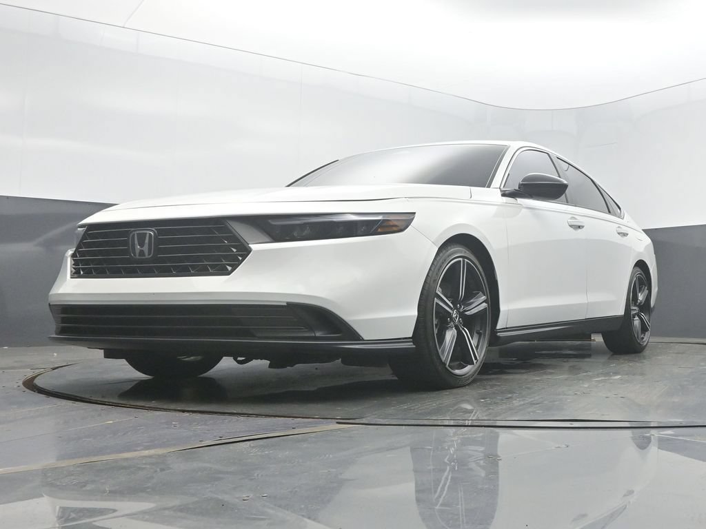Used 2023 Honda Accord Sport image 44