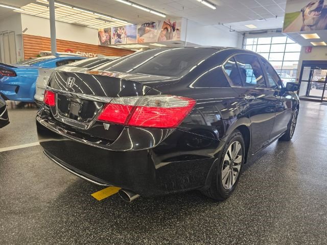 Used 2013 Honda Accord LX image 4