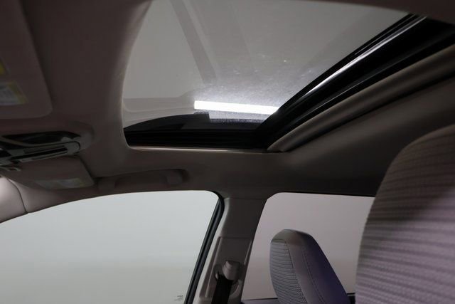 Certified 2025 Subaru Outback Premium image 10