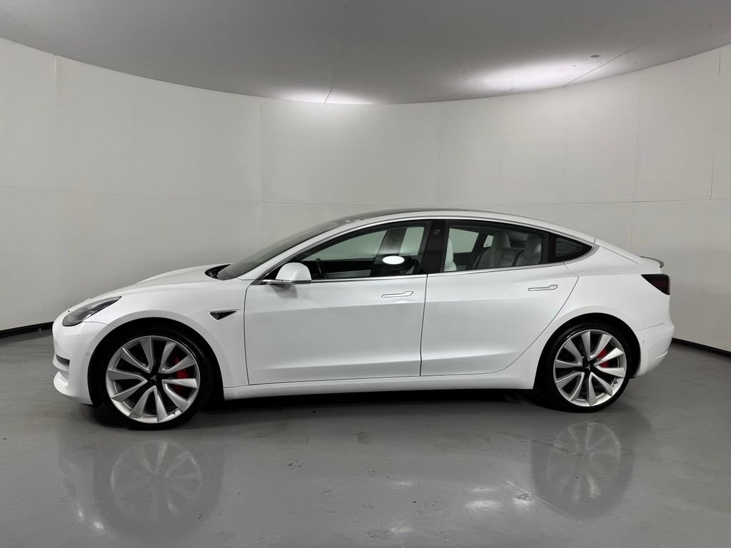 Used 2018 Tesla Model 3 Long Range AWD/4WD image 11