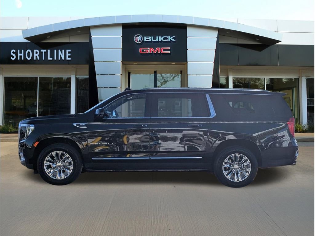 Used 2024 GMC Yukon XL Denali w/ Max Trailering Package AWD/4WD image 6