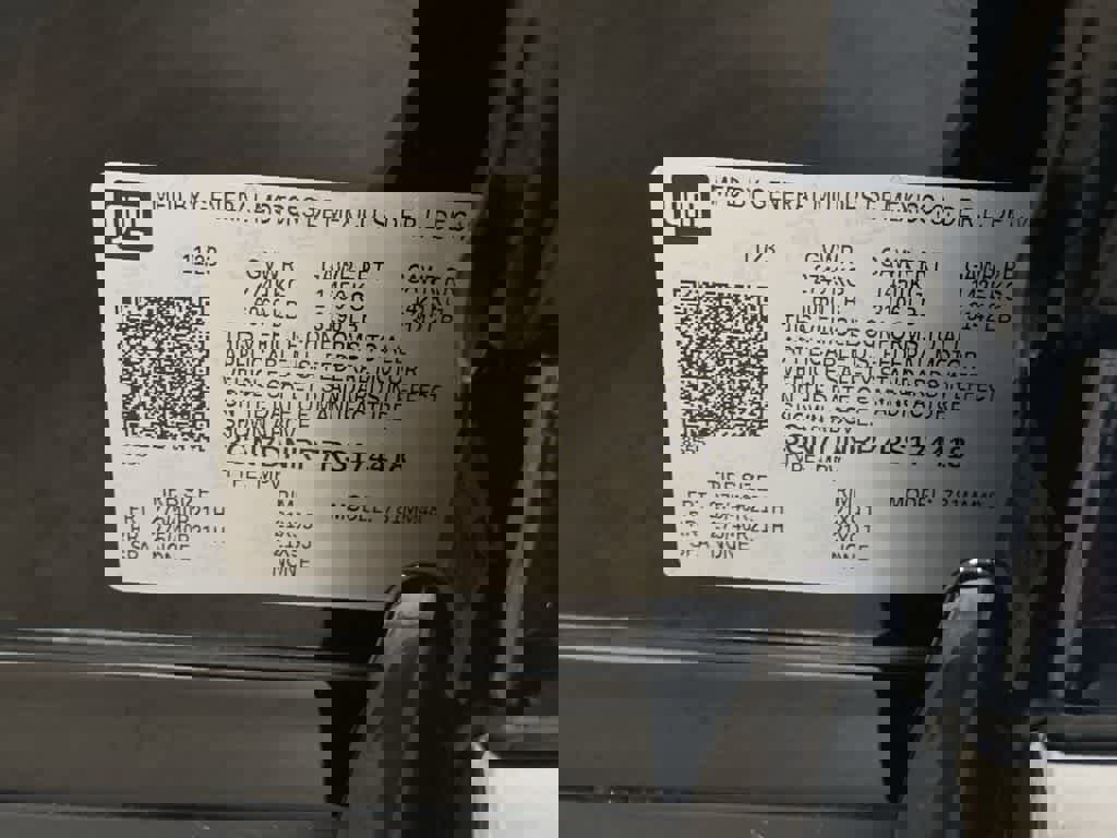 Used 2024 Chevrolet Equinox EV RS image 30