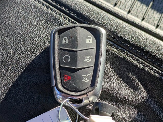 Used 2015 Cadillac Escalade Premium image 34