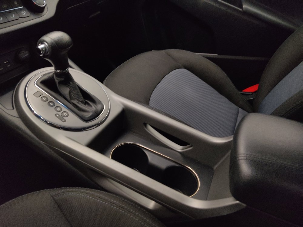 Used 2016 Kia Sportage LX w/ LX Popular Package image 26