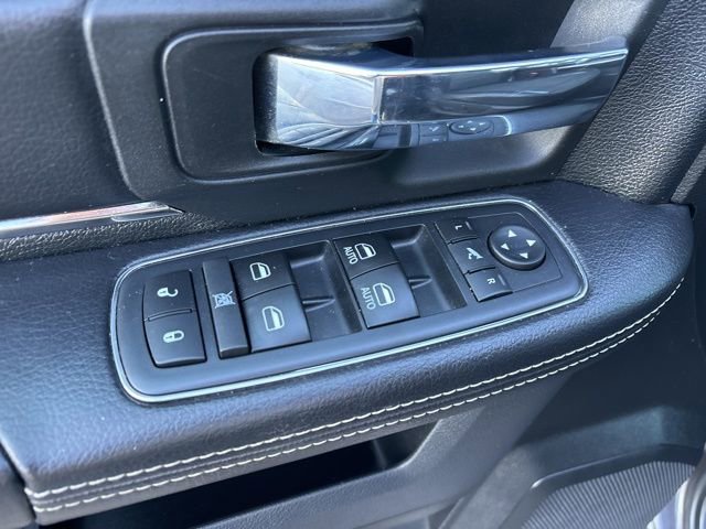 Used 2017 RAM 1500 Sport image 12