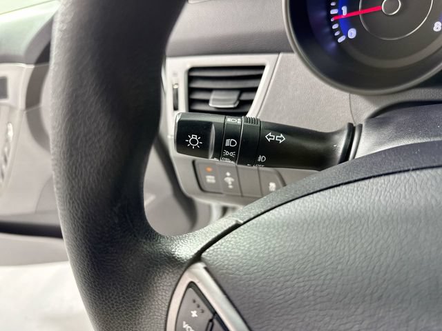 Used 2013 Hyundai Elantra GLS w/ Preferred Pkg FWD image 14