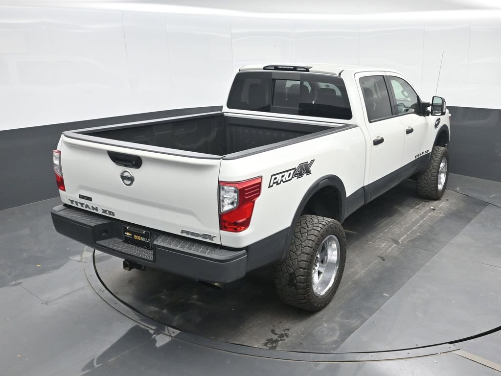 Used 2019 Nissan Titan PRO-4X image 29