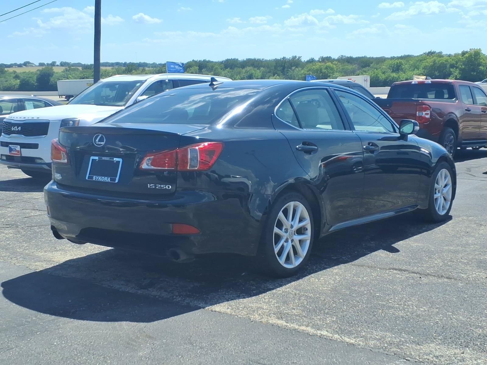 Used 2012 Lexus IS 250 w/ Premium Pkg Value Edition RWD image 5
