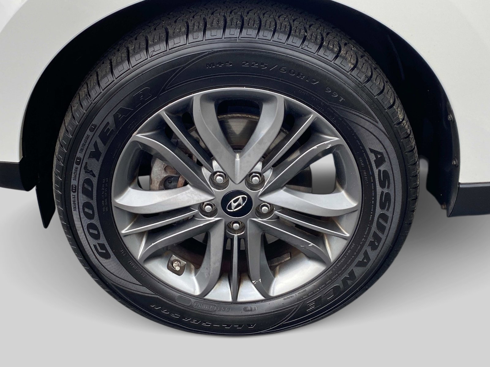 Used 2015 Hyundai Tucson SE AWD/4WD image 13