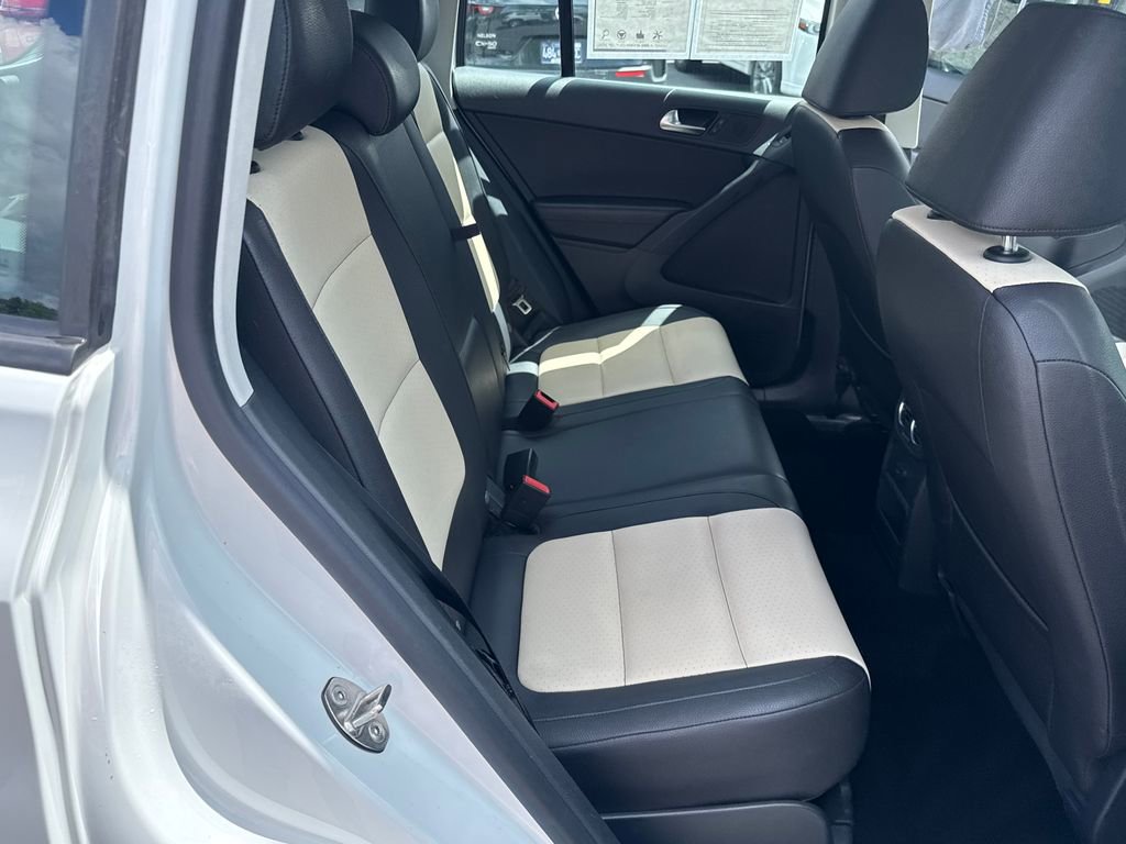 Used 2017 Volkswagen Tiguan S AWD/4WD image 58