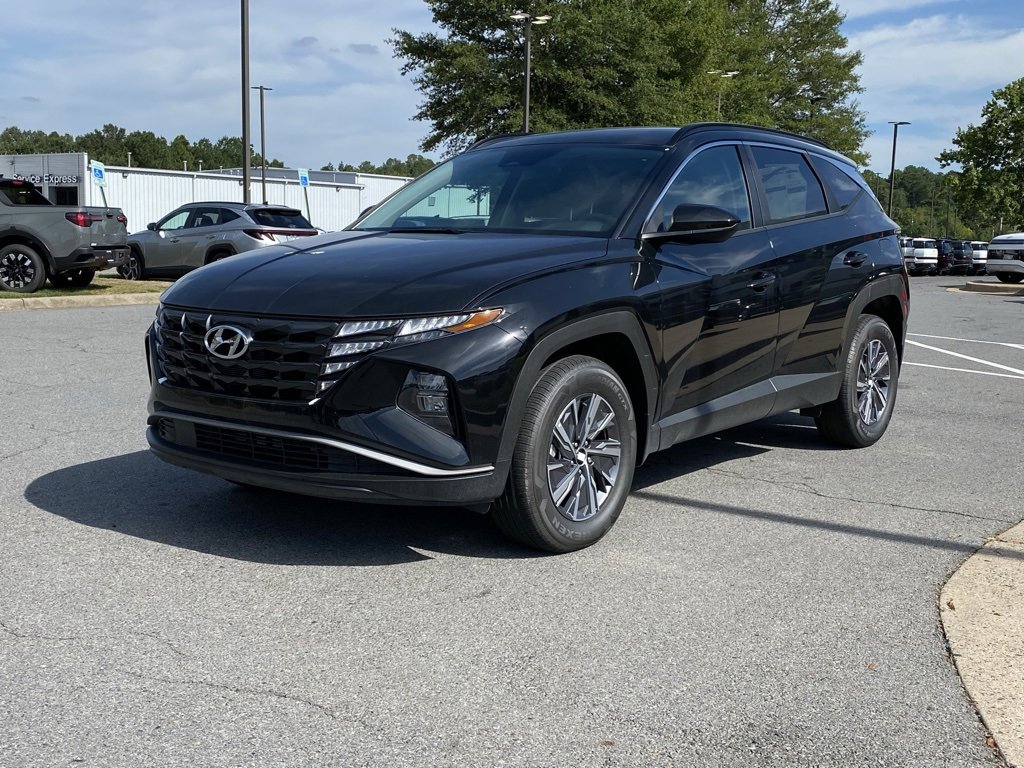 Used 2024 Hyundai Tucson Blue image 3