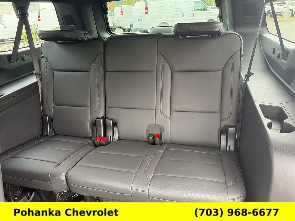 New 2026 Chevrolet Suburban High Country AWD/4WD image 30
