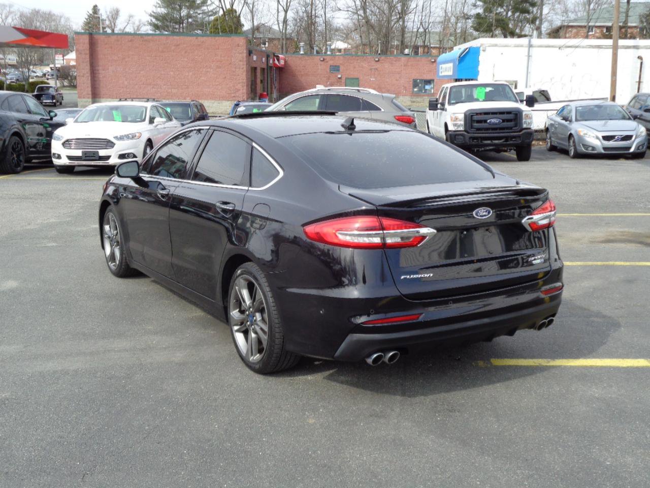 Used 2019 Ford Fusion Sport image 3