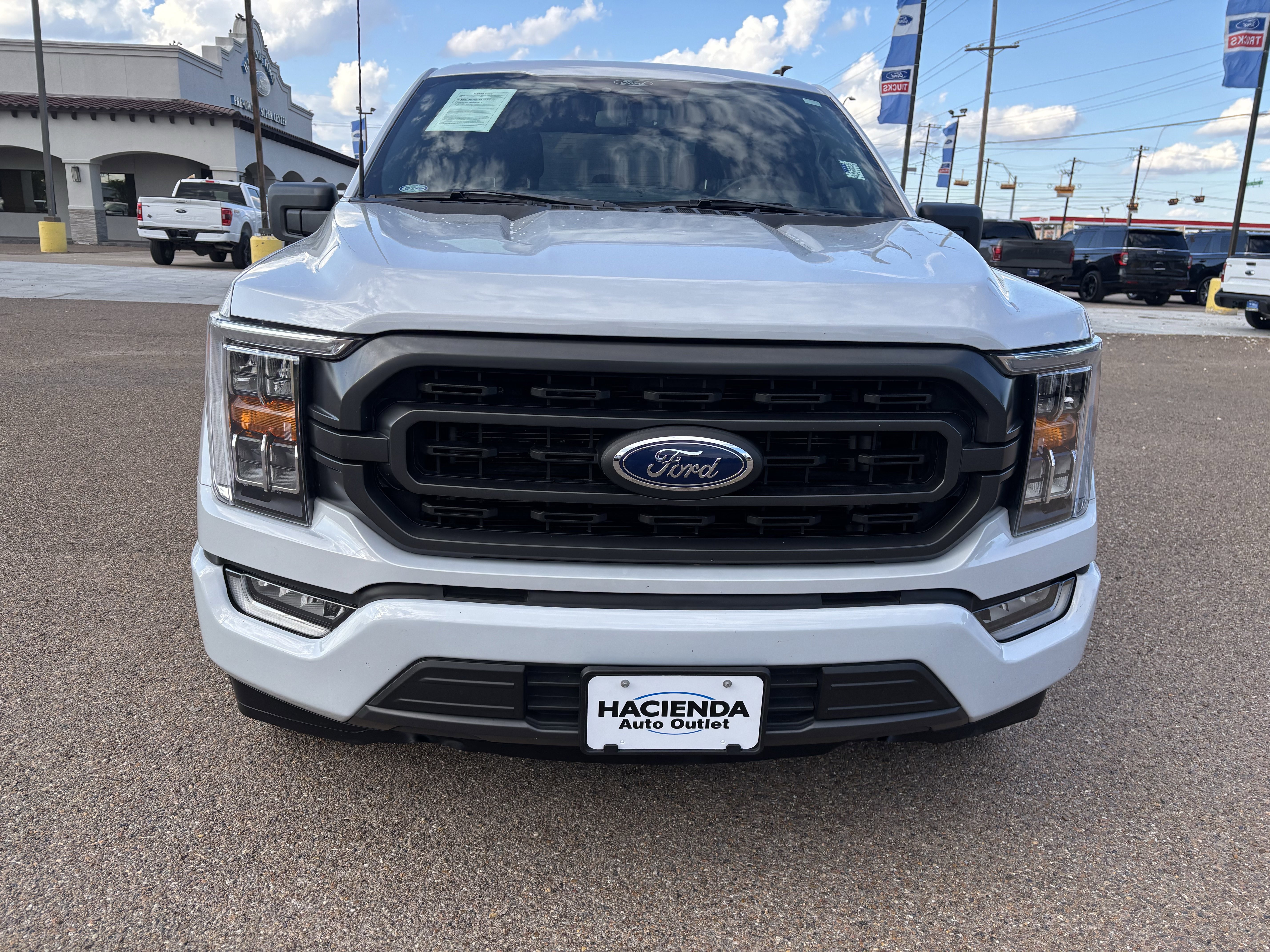 Certified 2022 Ford F150 XLT w/ Equipment Group 302A High image 6