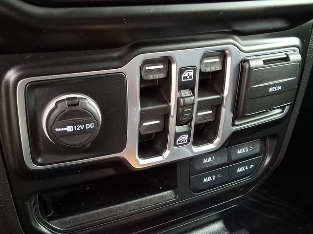 Used 2022 Jeep Gladiator Sport AWD/4WD image 24