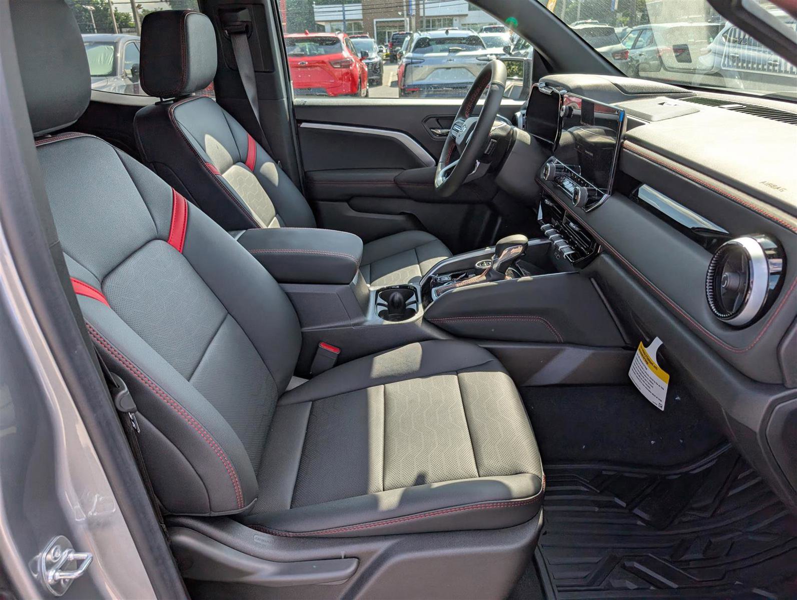 New 2025 Chevrolet Colorado Z71 w/ Technology Package image 7