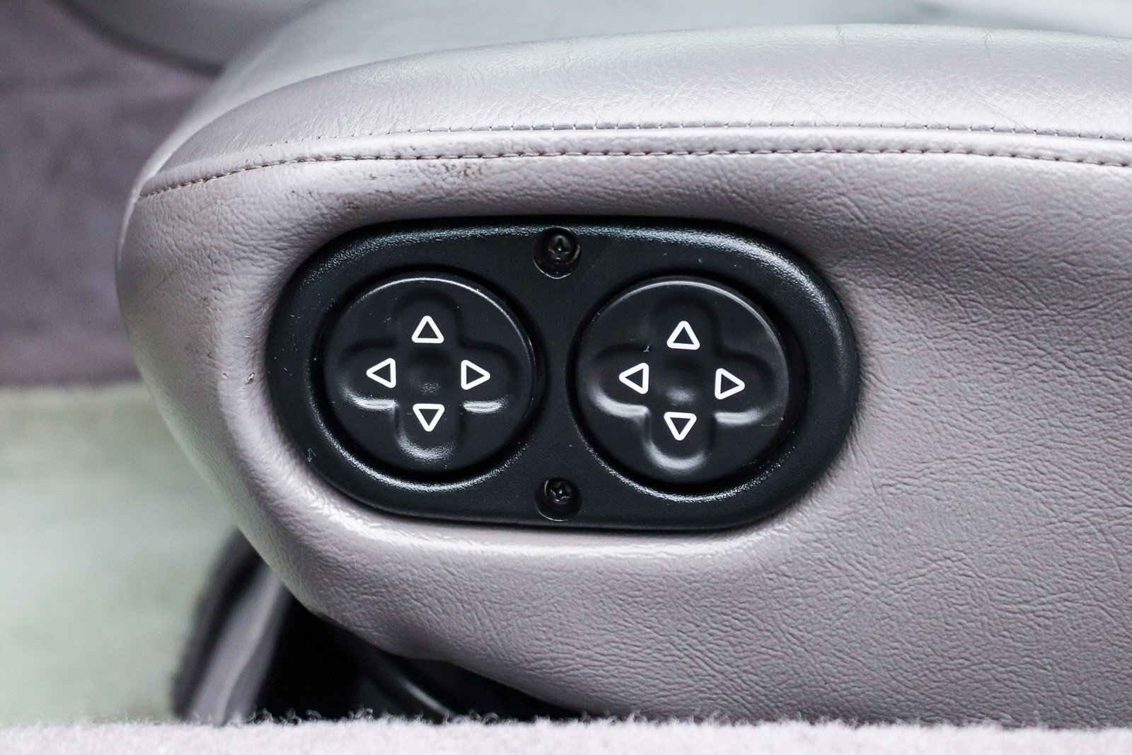 Used 1997 Porsche 911 Cabriolet image 35