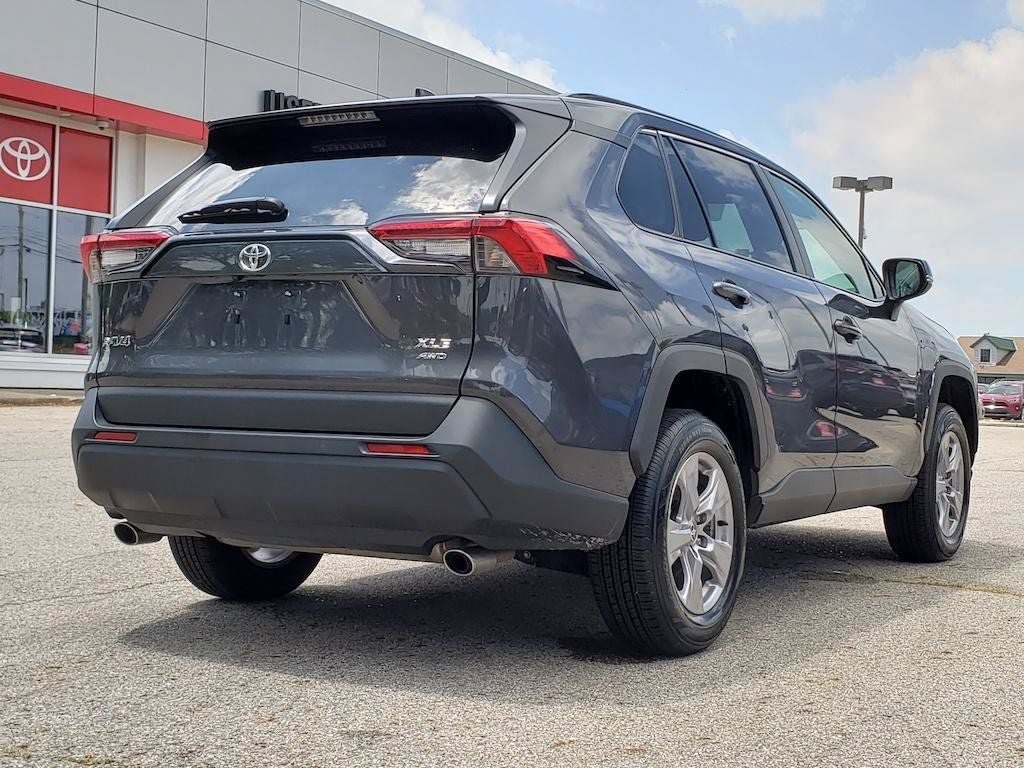 Certified 2025 Toyota RAV4 XLE AWD/4WD image 5