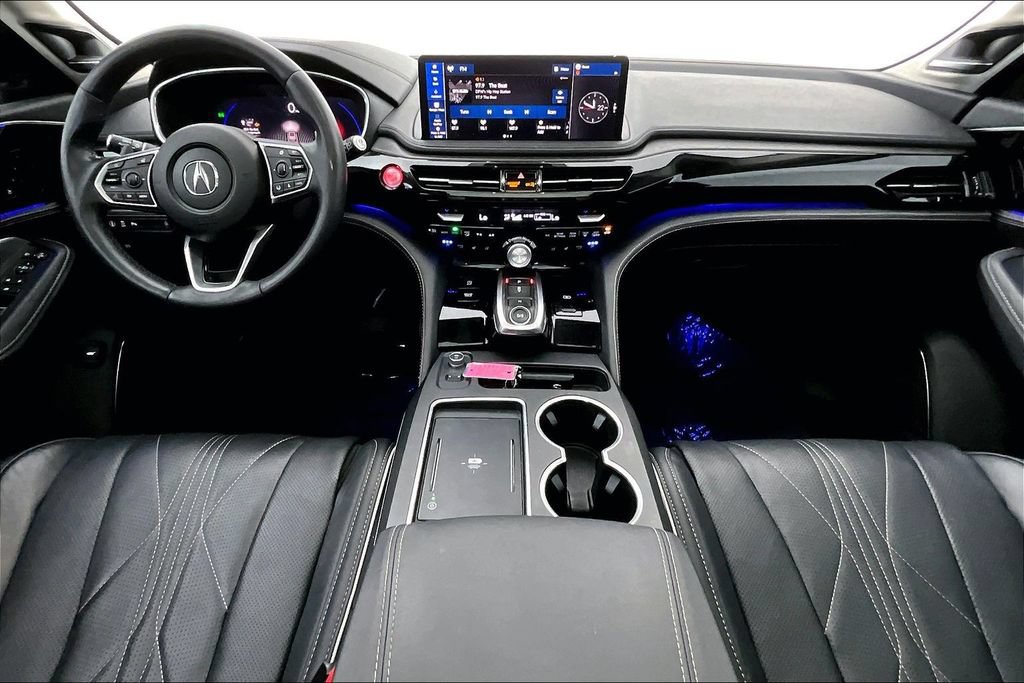 Certified 2025 Acura MDX SH-AWD w/ Advance Package image 20