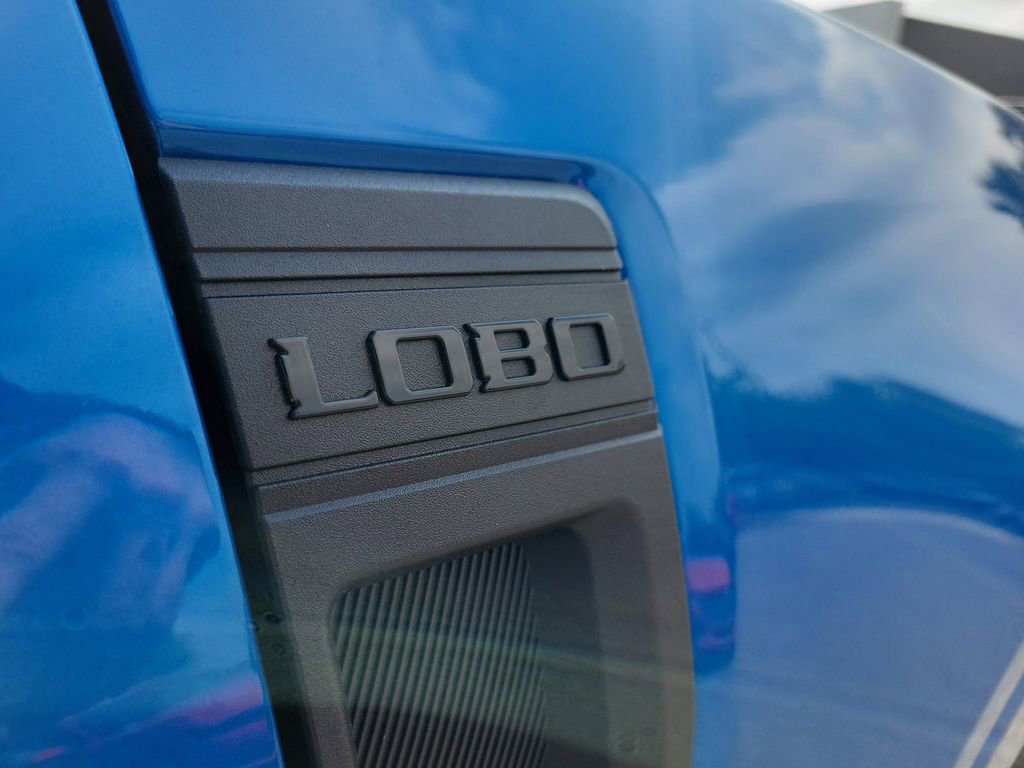 New 2026 Ford Maverick Lobo image 8
