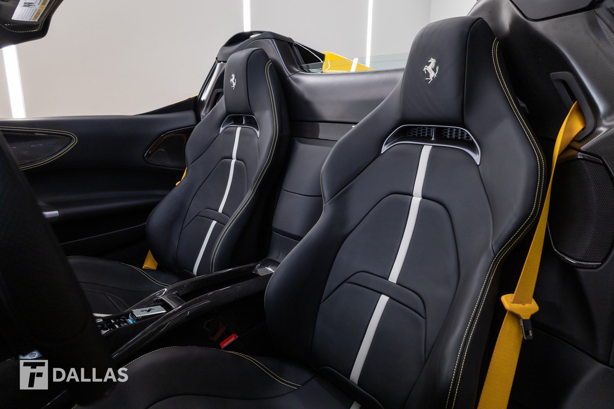 Used 2024 Ferrari SF90 Spider AWD/4WD image 27