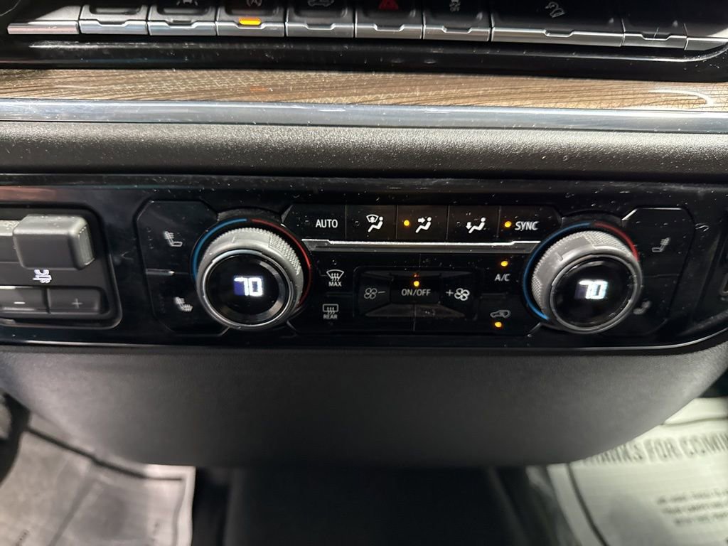 Used 2023 Chevrolet Silverado 1500 LT w/ Z71 Off-Road Package image 35