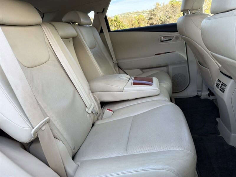 Used 2010 Lexus RX 450h AWD image 16