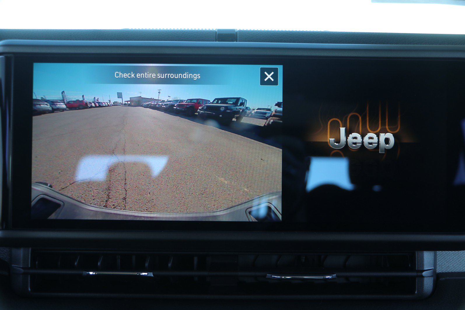 New 2026 Jeep Gladiator Sport AWD/4WD image 22