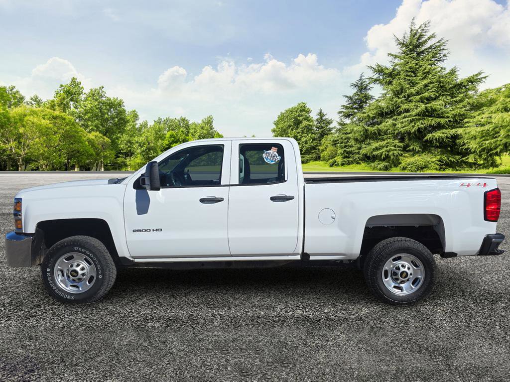 Used 2016 Chevrolet Silverado 2500 W/T AWD/4WD image 4