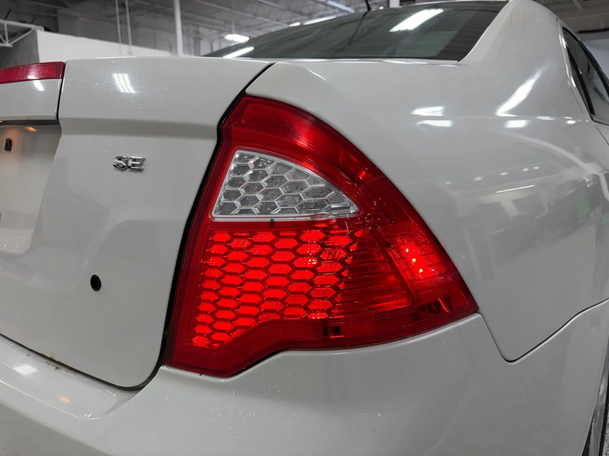 Used 2012 Ford Fusion SE image 7