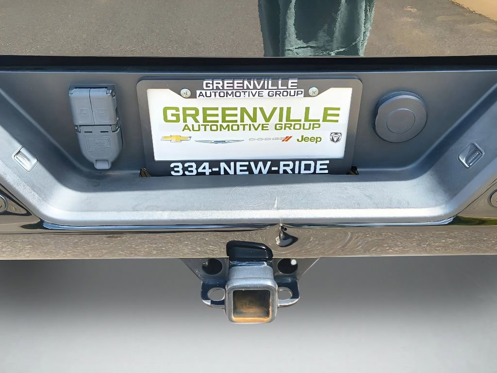 Used 2023 Chevrolet Silverado 1500 ZR2 w/ Technology Package image 8