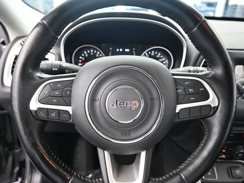 Used 2020 Jeep Compass Latitude image 15