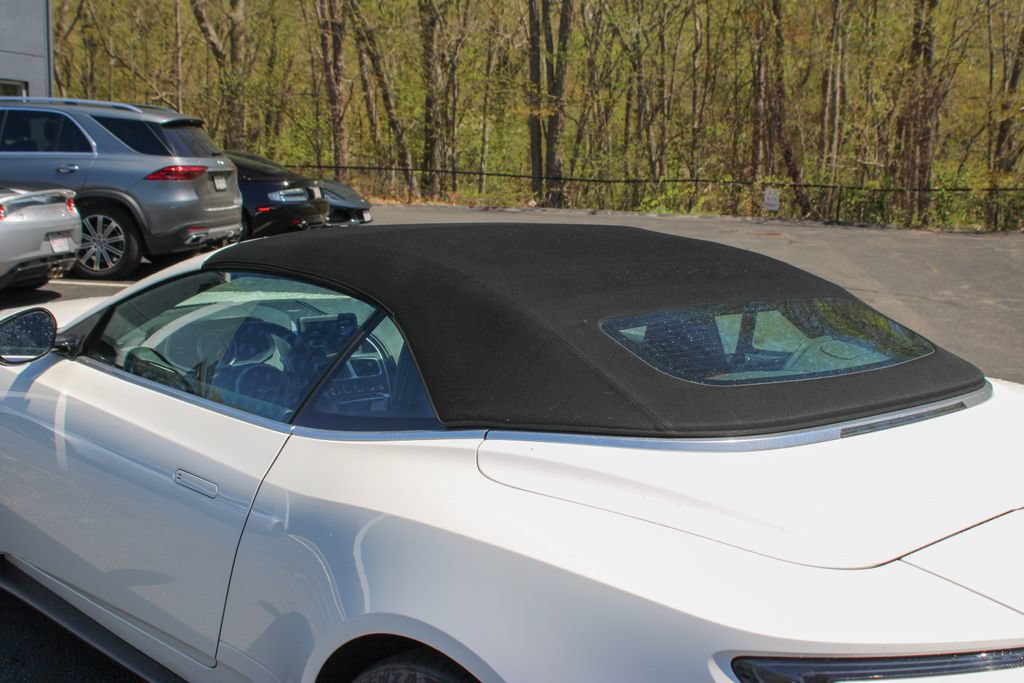 Used 2020 Aston Martin DB11 Volante RWD image 7