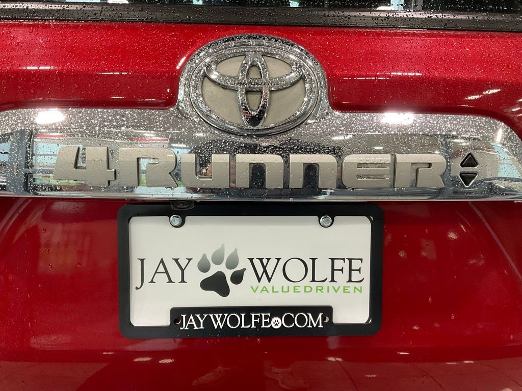 Certified 2022 Toyota 4Runner Limited AWD/4WD image 23