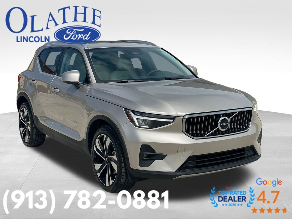 Used 2023 Volvo XC40 B5 Ultimate w/ Protection Package Premier AWD/4WD image 7